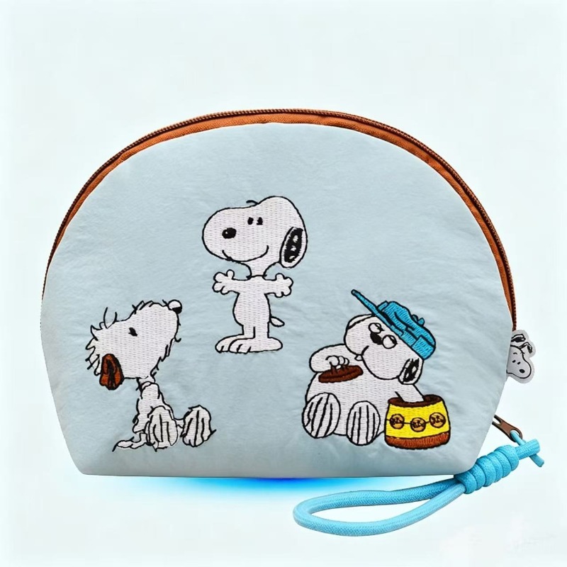 Beauty Makeup Edit - Tas Makeup Kartun Snoopy Asli yang