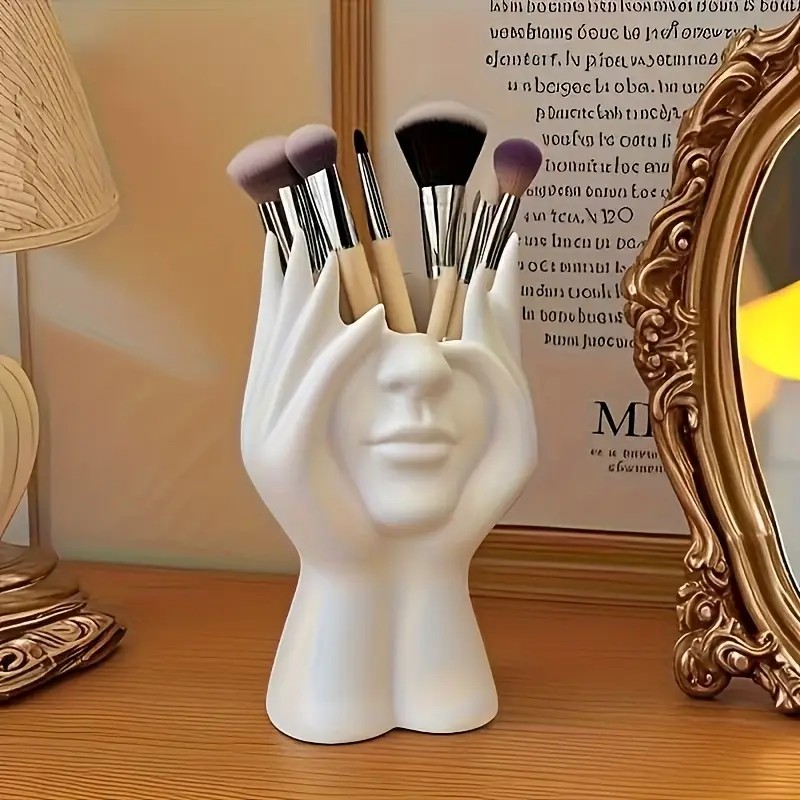 Tempat Kuas Rias Bentuk Wajah  - Beauty And Makeup Quotes ulasan dan harga