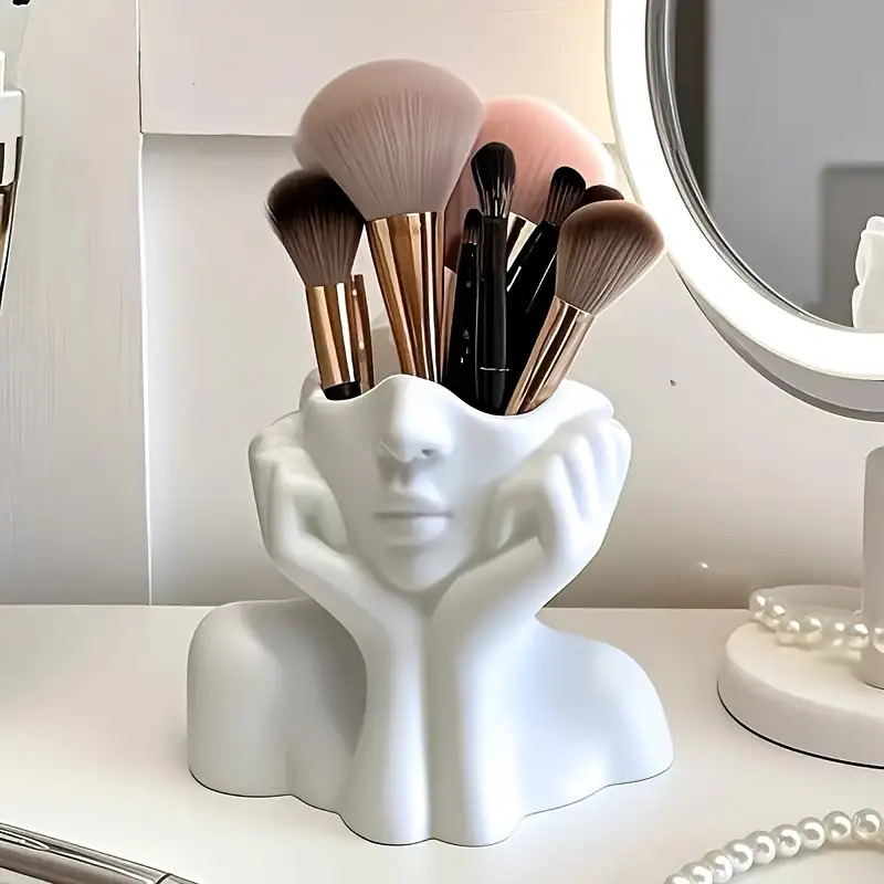 Tempat Kuas Rias Bentuk Wajah  - Beauty And Makeup Quotes ulasan dan harga